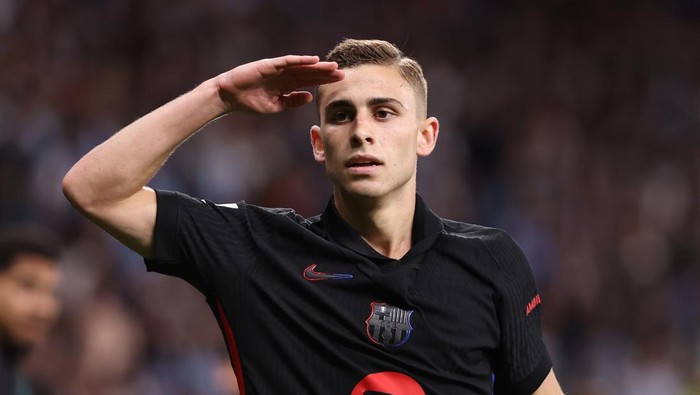 CORNELLA, SPAIN - MAY 15: Fermin Lopez of FC Barcelona celebrates a goal during the Spanish league, La Liga EA Sports, football match played between RCD Espanyol and FC Barcelona at RCDE Stadium on May 15, 2025 in Cornella, Barcelona, Spain. (Photo By Javier Borrego/Europa Press via Getty Images)