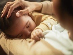 Video: Jangan Panik Moms Jika ASI Tak Langsung Keluar Setelah Melahirkan