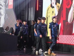 Pertarungan Sengit MPL ID S15 Week 9 Hari 2: Team Liquid ID vs RRQ Hoshi