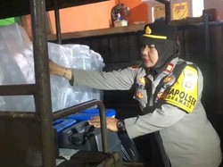 Polisi Gerebek Gudang Miras di Bogor, 1.184 Botol Ciu-Arak Bali Disita