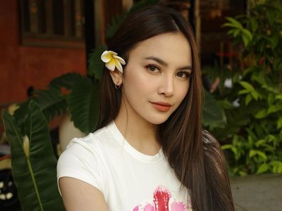 Aura Tropis Mahalini: Just Bali Things yang Bikin Adem