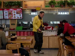 Mulia! Restoran Kompak Beri Harga Khusus untuk Pengemudi Ojol