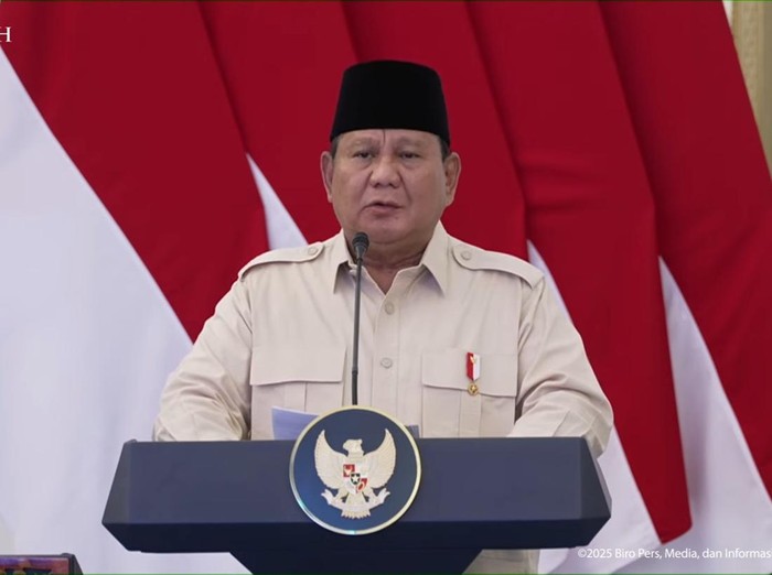 Prabowo Subianto Presiden Prabowo Subianto meresmikan 2 proyek minyak dan gas (migas) yaitu Forel dan Terubuk yang menjadi bab dari Blok South Natuna Sea Block B di Kepulauan Riau (Kepri).
