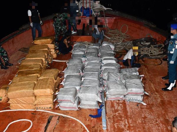 TNI AL Gagalkan Penyelundupan 1,9 Ton Narkotika