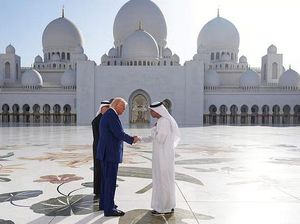 Video: Trump Dapat Investasi Rp 23.000 Triliun dari Lawatannya ke Uni Emirat Arab Video: Trump Dapat Investasi Rp 23.000 Triliun dari Lawatannya ke Uni Emirat Arab