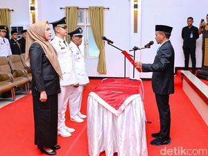 Bupati Bone Mutasi 109 Pejabat Eselon III dan IV, Ada Camat hingga Kabid Bupati Bone Mutasi 109 Pejabat Eselon III dan IV, Ada Camat hingga Kabid