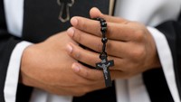 Renungan Harian Katolik Senin, 19 Mei: Santo Petrus Salestinus