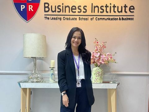 Ersa Mayori kuliah lagi.