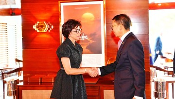 Image of: Fadli Zon dan Menbud Prancis: Langkah Strategis Memperkuat Sinergi Kebudayaan!