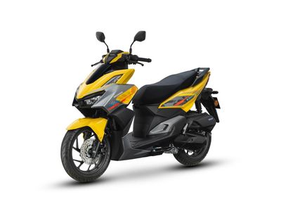 Tampang Honda Vario 160 Baru yang Kini Lebih Meriah