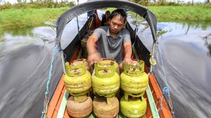 Tantangan Distribusi LPG 3 Kg ke Desa Tanpa Daratan di Kaltim