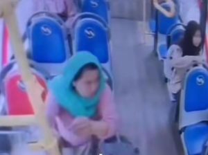 Nekat Curi Laptop Penumpang di TransJ, Wanita di Jaksel Ditangkap Polisi