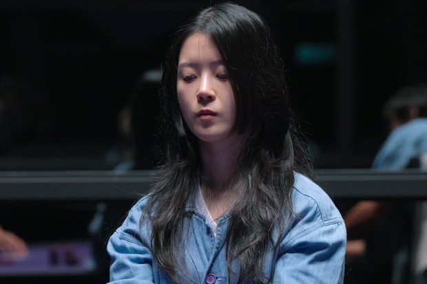 Potret Kim Ha Rin di The Devil Plan's Death Room