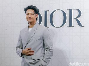 Foto: Gaya Artis di Pembukaan Butik Dior, Maudy Ayunda Hingga Apo Nattawin Foto: Gaya Artis di Pembukaan Butik Dior, Maudy Ayunda Hingga Apo Nattawin