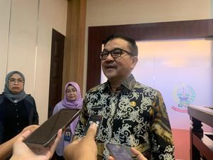 Sekda Sulsel Nilai Orang Miskin yang Banyak Anak Bisa Mewariskan Kemiskinan Sekda Sulsel Nilai Orang Miskin yang Banyak Anak Bisa Mewariskan Kemiskinan