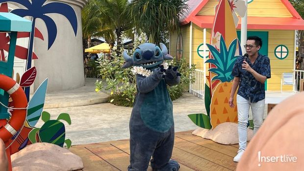 Stitch Summer Invasion