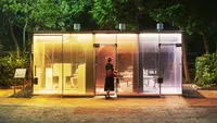Toilet Unik Cuma Ada di Jepang, Transparan-Pakai Sensor Suara