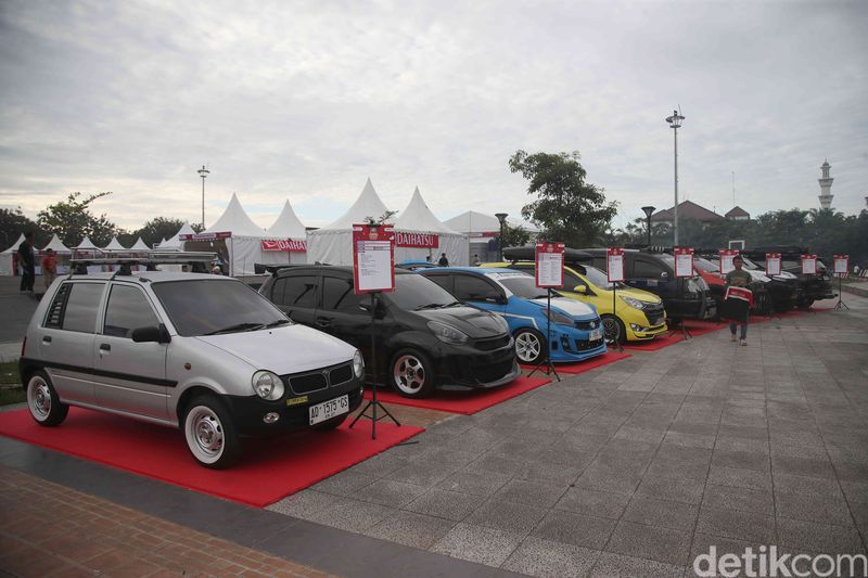 Akhir pekan di Alun-alun Tigaraksa, Kabupaten Tangerang, terasa berlawanan dengan digelarnya program Daihatsu Kumpul Sahabat, Minggu (18/5/2025).