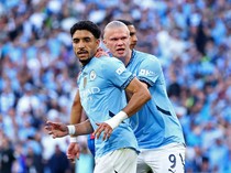 Video Bukan Haaland Tapi Marmoush yang Ambil Penalti, Pep: Keputusan Mereka