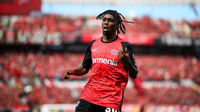 LEVERKUSEN, GERMANY - MAY 10: Jeremie Frimpong of Leverkusen looks on during the Bundesliga match between Bayer 04 Leverkusen and Borussia Dortmund at BayArena on May 10, 2025 in Leverkusen, Germany. (Photo by Jörg Schüler/Bayer 04 Leverkusen via Getty Images)