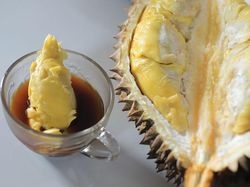 Begini Cara yang Tepat Menikmati Kopi Bersama Durian