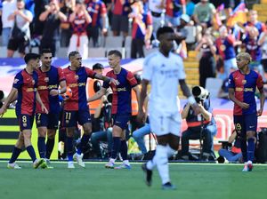 Ancelotti: Barca Lebih Konsisten, Pantas Juara Liga Spanyol