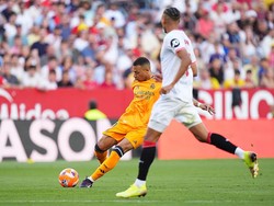 Sevilla Vs Madrid: El Real Kalahkan 9 Pemain Los Palanganas 2-0
