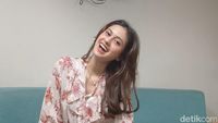 Senyum Manja Asila Maisa: Bye... Julid!