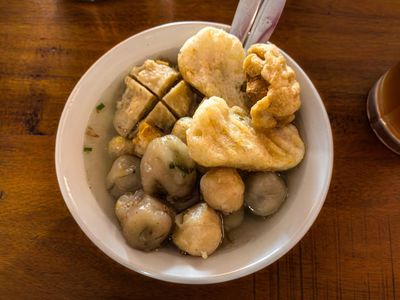 20 Bakso Cuanki Mulai Rp 10 Ribuan Ada di Sini!