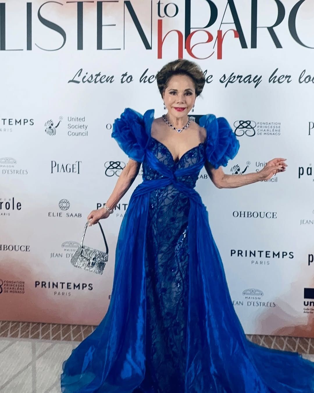 Dewi Soekarno di Red Carpet Cannes Film Festival