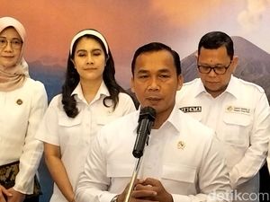 Video Menteri Wihaji soal Grup Fantasi Sedarah: Di Luar Nalar Manusia Video Menteri Wihaji soal Grup Fantasi Sedarah: Di Luar Nalar Manusia