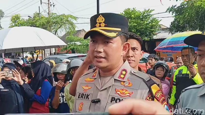 Kapolres Magetan AKBP Raden Erik Bangun Prakasa Kapolres Magetan AKBP Raden Erik Bangun Prakasa