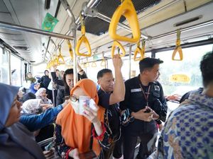 Senangnya Pelajar & Mahasiswa di Semarang Ada Layanan Kartu BRT Gratis