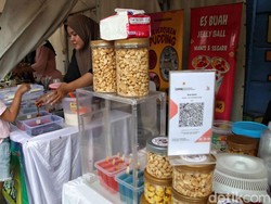 Warga RI Mulai Tinggalkan Uang Tunai, Begini Datanya