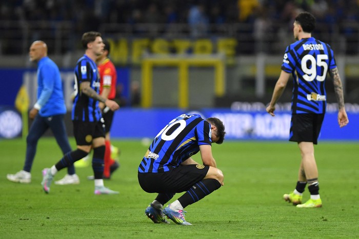 Soccer Football - Serie A - Inter Milan v Lazio - San Siro, Milan, Italy - May 18, 2025 Inter Milans Carlos Augusto reacts after the match REUTERS/Massimo Pinca