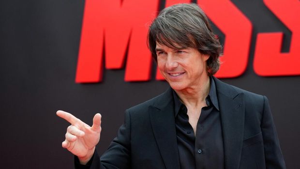 Tom Cruise attends the 