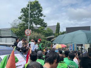 Driver Ojol Kaltim Tuntut Hapus Promo Rugikan Mitra