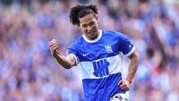 Tomoki Iwata bawa Birmingham menangi League One. Birmingham pun naik kasta ke Divisi Championship (Getty)
