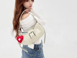 Rekomendasi Tas Brand Korea Terkenal yang Sering Dipakai Idol KPop