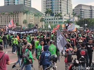 Banyak Ojol Masih Narik Saat Demo, Driver: Butuh Makan Banyak Ojol Masih Narik Saat Demo, Driver: Butuh Makan