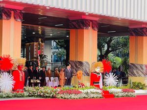 Upacara Harkitnas, Pramono Bacakan Pesan Menkomdigi soal Kesehatan Digital