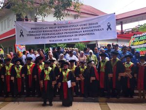 Guru Besar Unhas Prihatin soal Harmonisasi Pendidikan Kedokteran-Kesehatan Guru Besar Unhas Prihatin soal Harmonisasi Pendidikan Kedokteran-Kesehatan