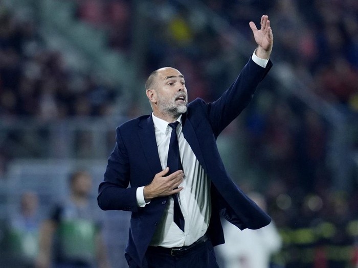 Soccer Football - Serie A - Bologna v Juventus - Stadio Renato Dall'Ara, Bologna, Italy - May 4, 2025 Juventus coach Igor Tudor reacts REUTERS/Matteo Ciambelli