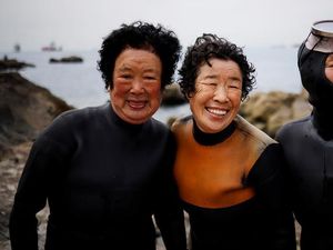 Inilah Rahasia di Balik Kesaktian Penyelam Perempuan Jeju Korsel