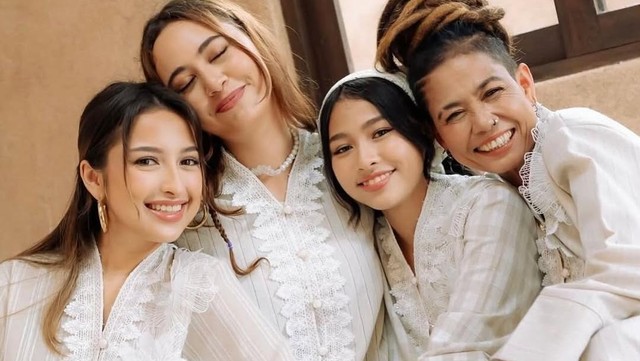 Gosip Terkini Selebriti Insertlive : Jennifer Coppen dan Adik Dali Wassink Saling Unfollow, Yaya Buka Suara