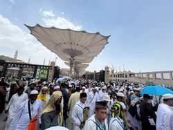 Video: Ribuan Jemaah Haji RI Terjangkit ISPA di Tanah Suci