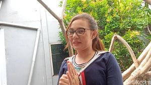 Senyum Larasati Nugroho dan Kisahnya 4 Kali Selamat Kecelakaan Mobil