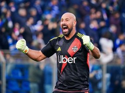Pepe Reina Pensiun di Como 1907 Akhir Musim Ini