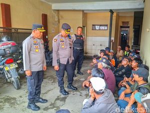 25 Preman Berkedok Jukir di Bandung Digaruk Polisi 25 Preman Berkedok Jukir di Bandung Digaruk Polisi