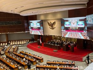 Video: Tunjangan Dipangkas, Ini Rincian Take Home Pay DPR Terbaru Video: Tunjangan Dipangkas, Ini Rincian Take Home Pay DPR Terbaru